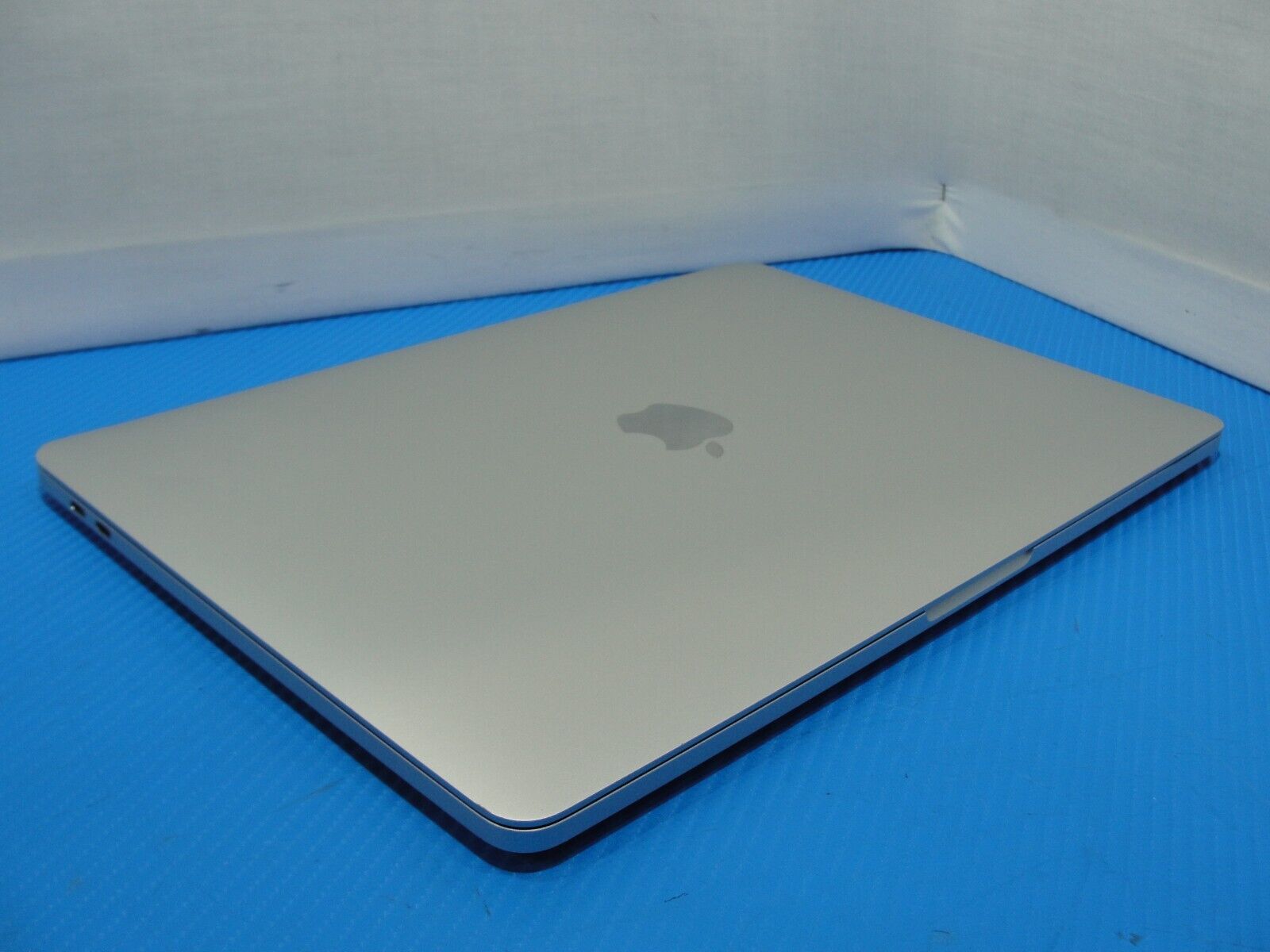 Apple Macbook Pro 13