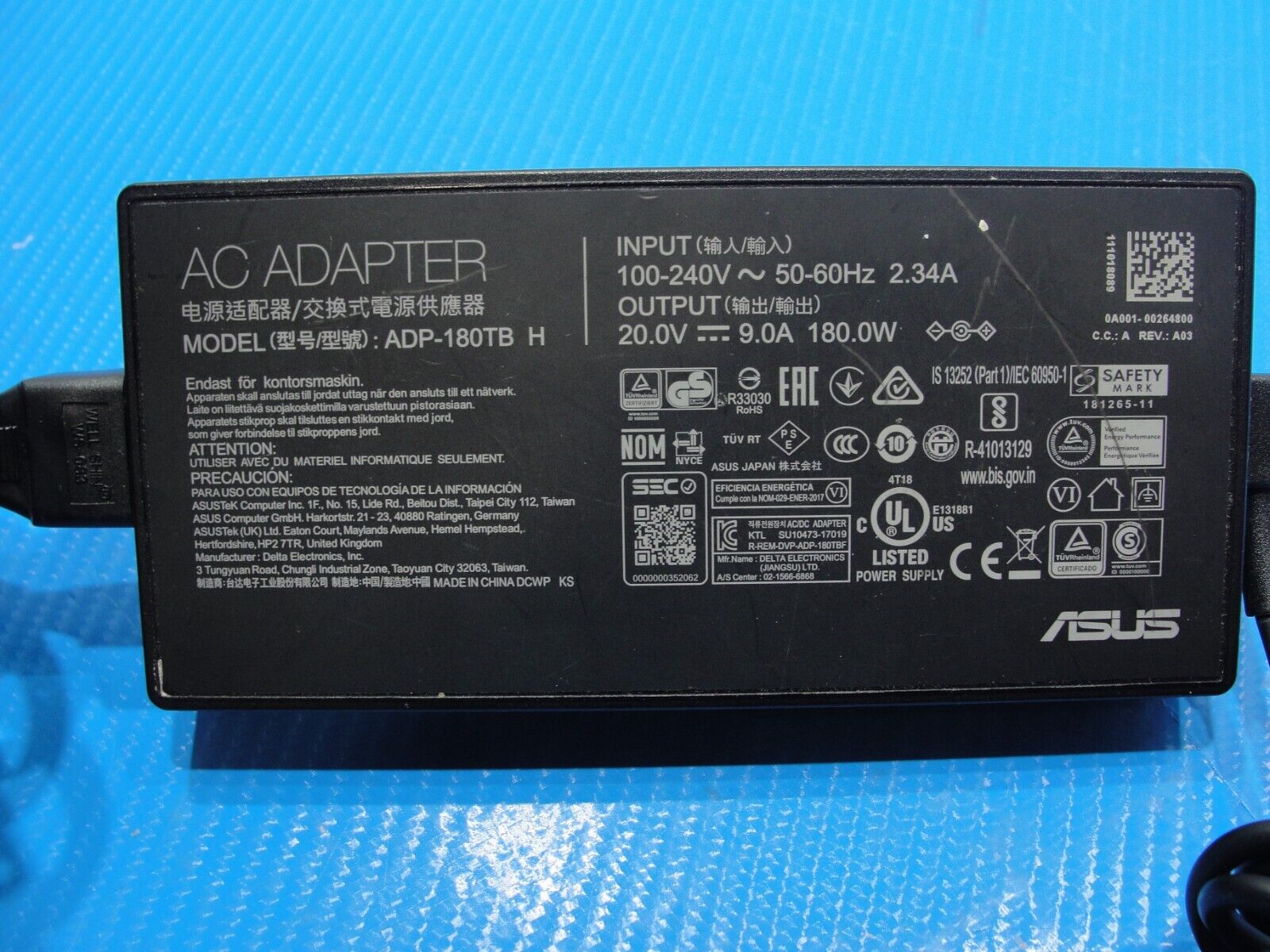 Geniune AC Power Adapter  20V  9.0A 180W Adapter  ASUS ROG  ADP-180TB H