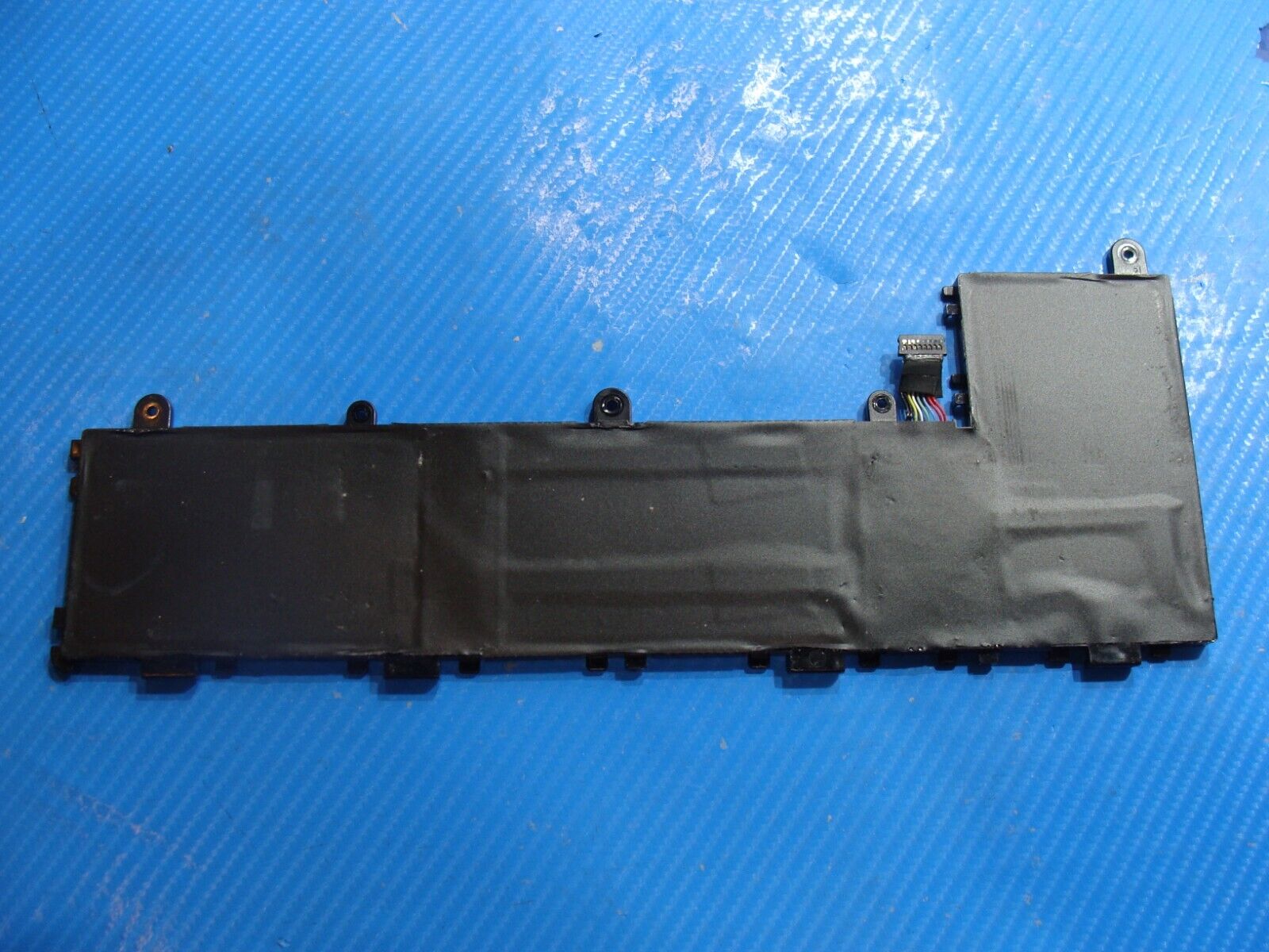 Lenovo ThinkPad 11.6” Yoga 11e OEM Battery 11.4V 42Wh 3685mAh L17L3P54 01AV486