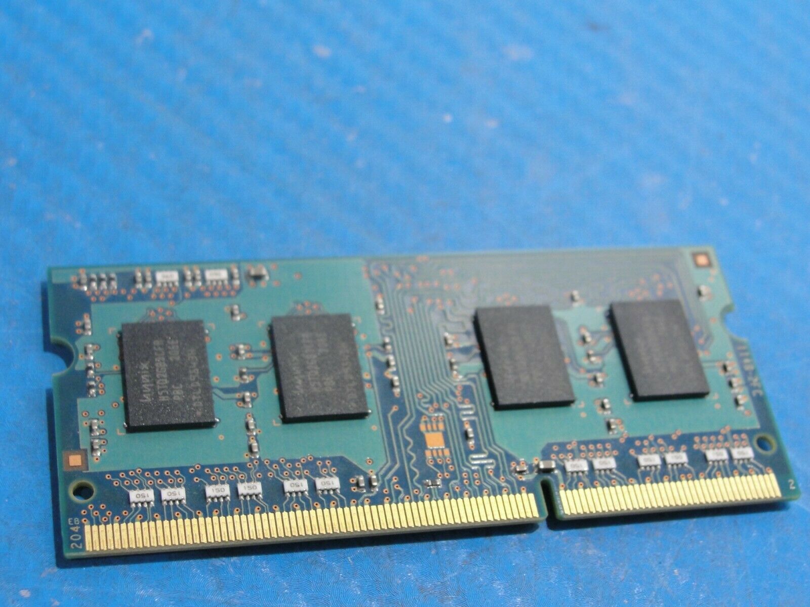 MacBook Pro A1278 SK Hynix 2GB PC3-12800S Memory RAM SO-DIMM HMT325S6CFR8C-PB 