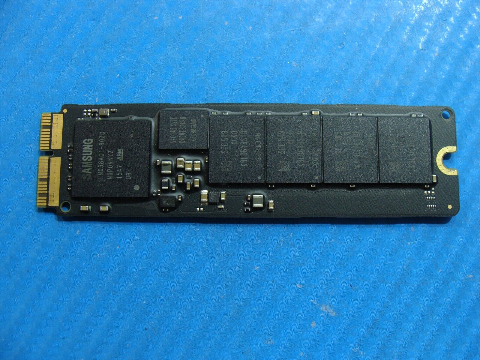 MacBook A1466 128GB Samsung 12+16 SSD Solid State Drive MZ-JPV128R/0A2 655-1857J