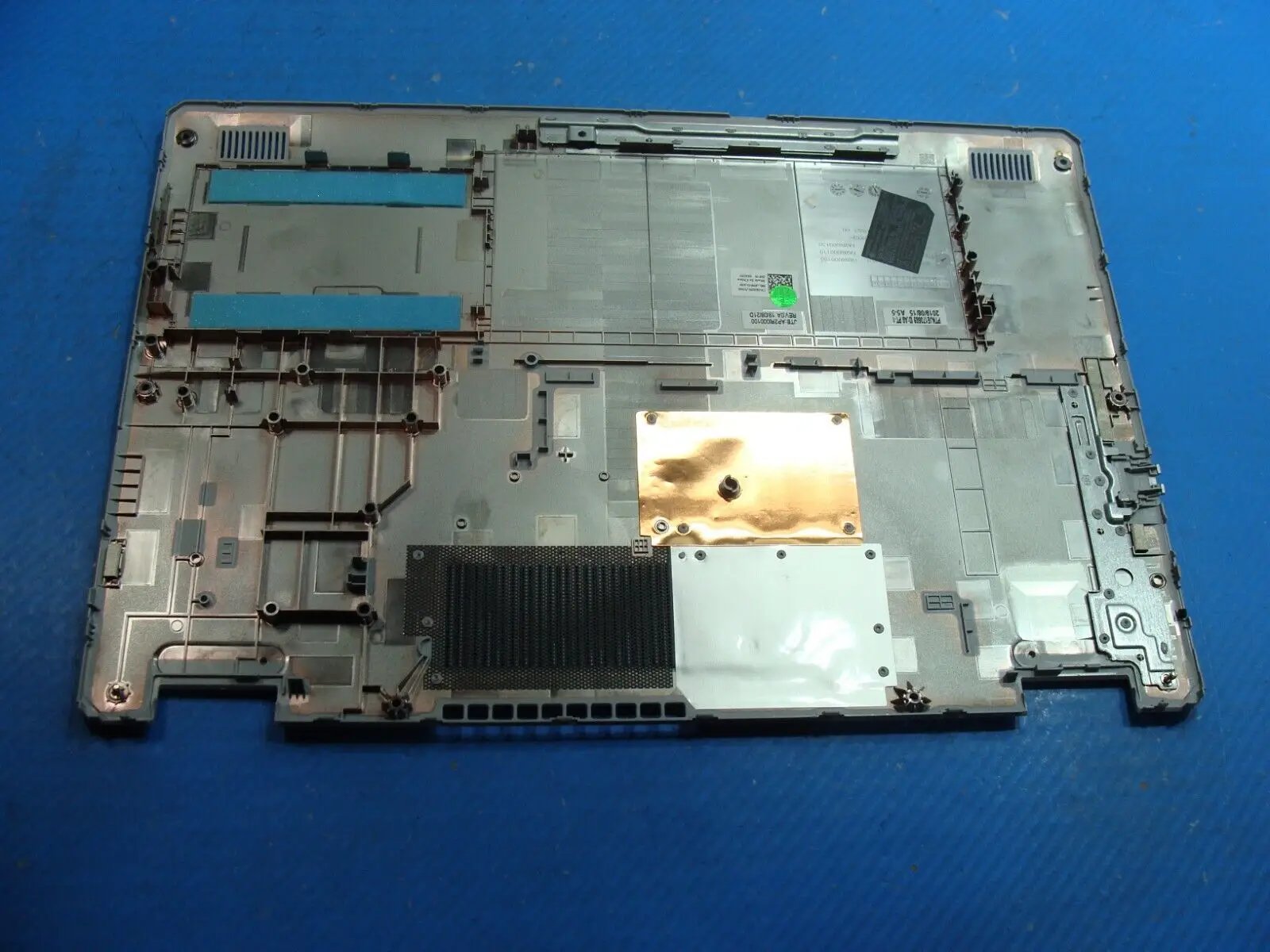 Dell Inspiron 15 5593 15.6