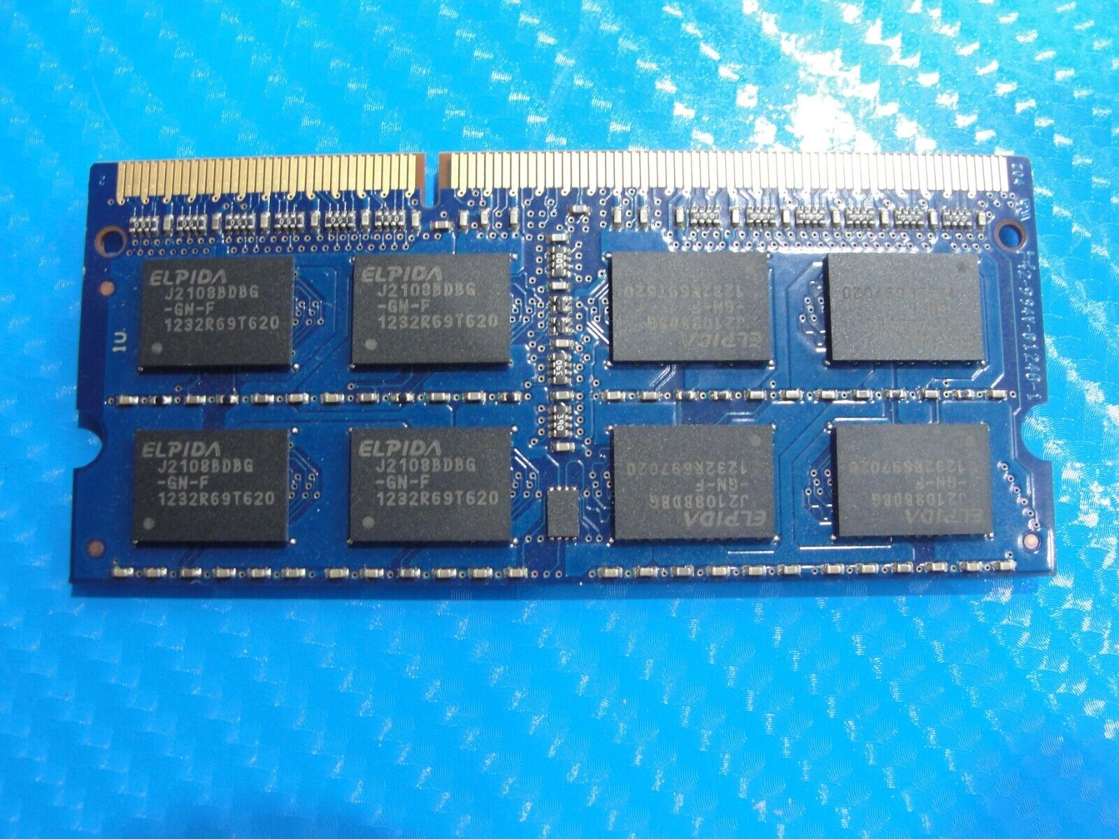 MacBook A1278 So-Dimm Elpida 4Gb Memory pc3-12800s-11-10-f3 ebj41uf8bdu0-gn-f 