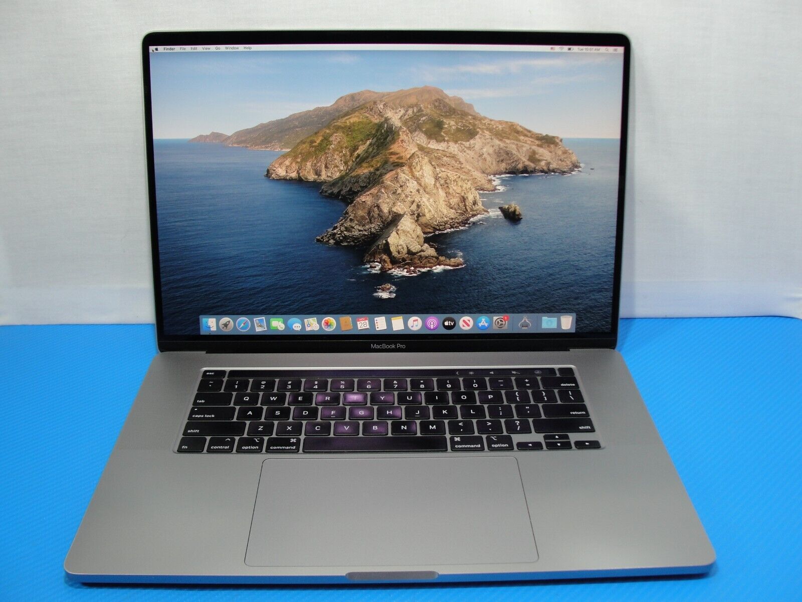 Apple MacBook Pro 16 2019 A2141 2.4GHz 8 Core i9-9980HK 16GB 1TB SSD 5500M 8GB