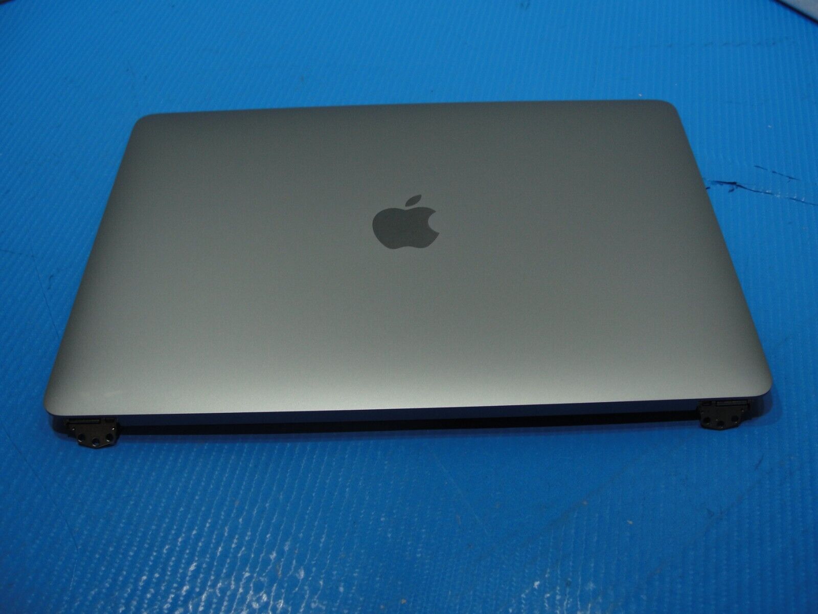 MacBook Pro A1706 13