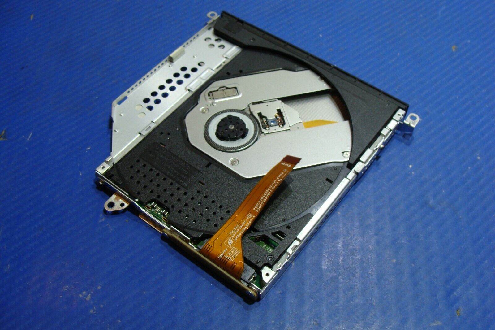 Toshiba Portege R835-P55X 13.3