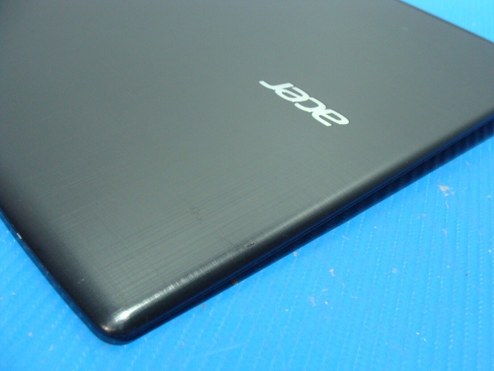 Acer Aspire E15 E5-576-392H 15.6