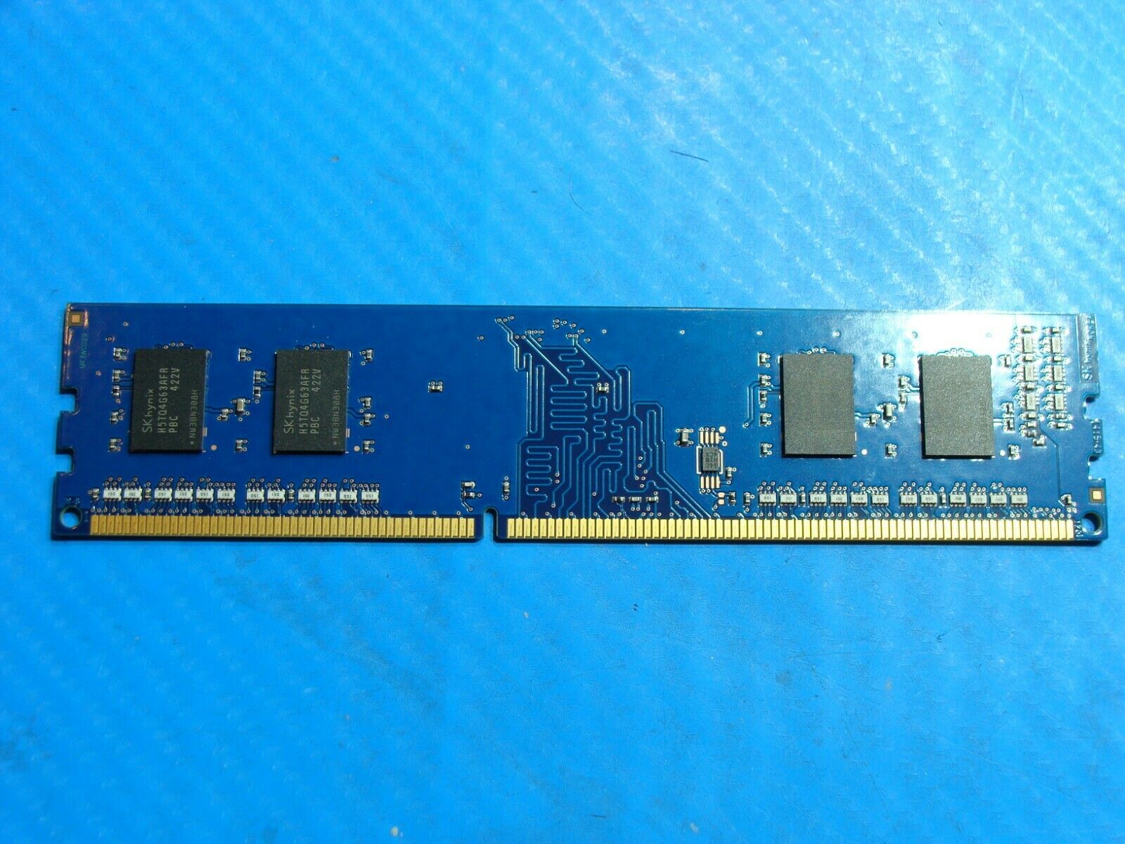 Dell 7010 Dimm Hynix 2GB Memory 1Rx16 PC3-12800U-11-13-C1 HMT425U6AFR6C-PB 