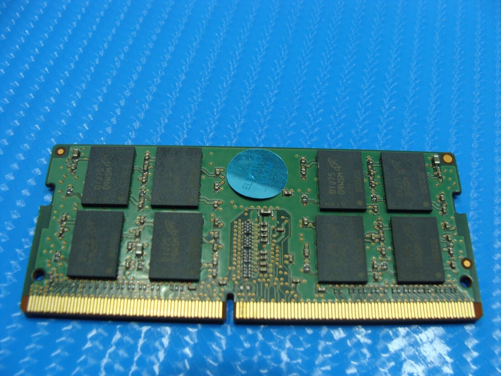 Dell 7400 Micron 16GB 2Rx8 PC4-2666V Memory RAM SO-DIMM MTA16ATF2G64HZ-2G6J1