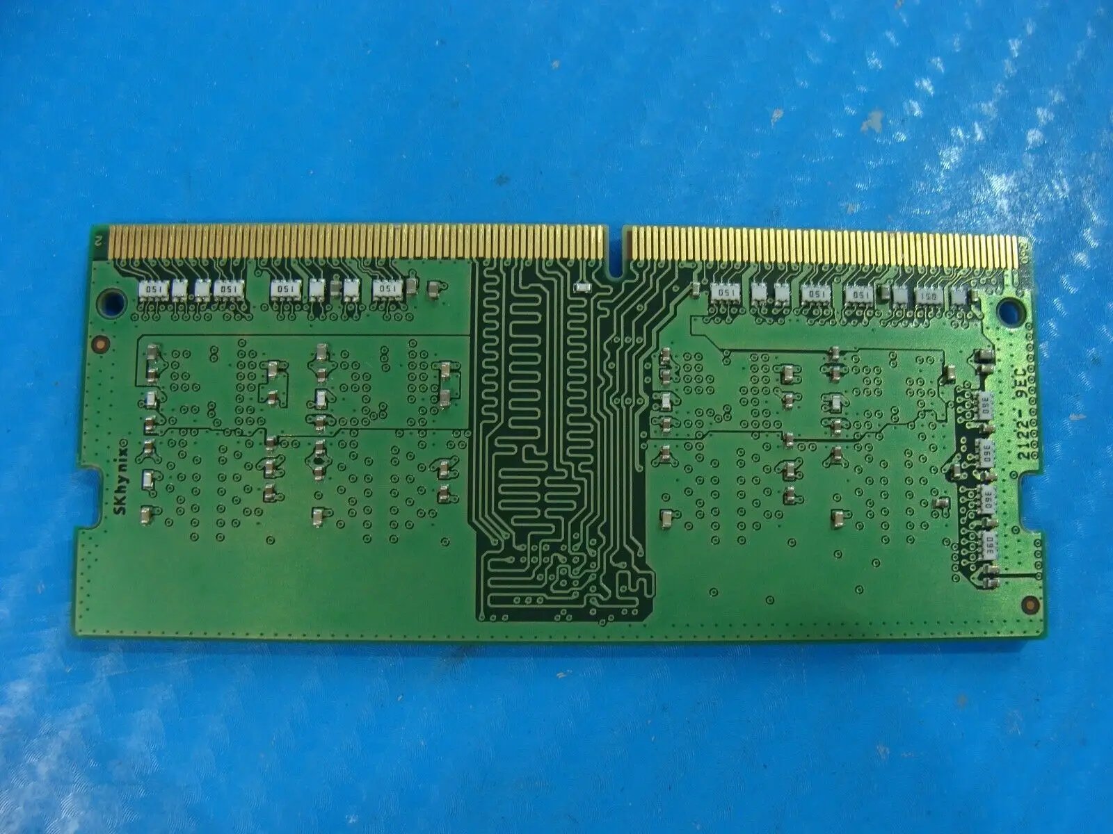 Dell 3511 So-Dimm SK Hynix 4GB 1Rx16 Memory PC4-3200AA HMA851S6DJR6N-XN