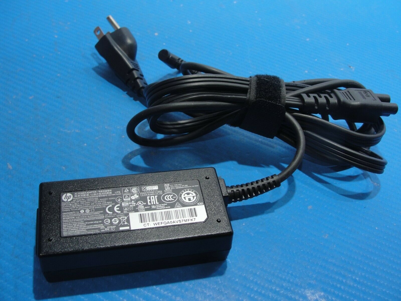 Lot of 10: HP AC Adapter Power Charger 19.5V 2.31A 45W 741727-001 