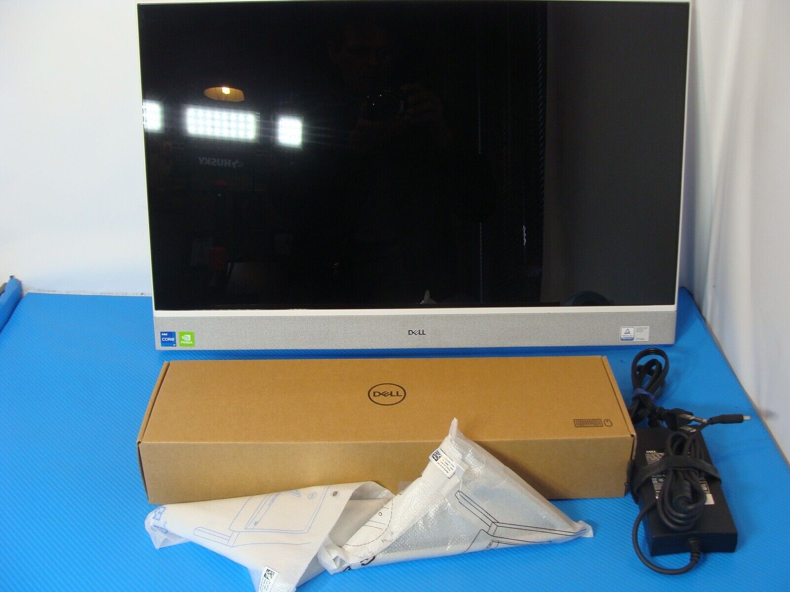 OB 2023 Dell Inspiron 7710 AIO 27 FHD Touch i7-1255U 32GB SSD+HDD Nvidia MX550