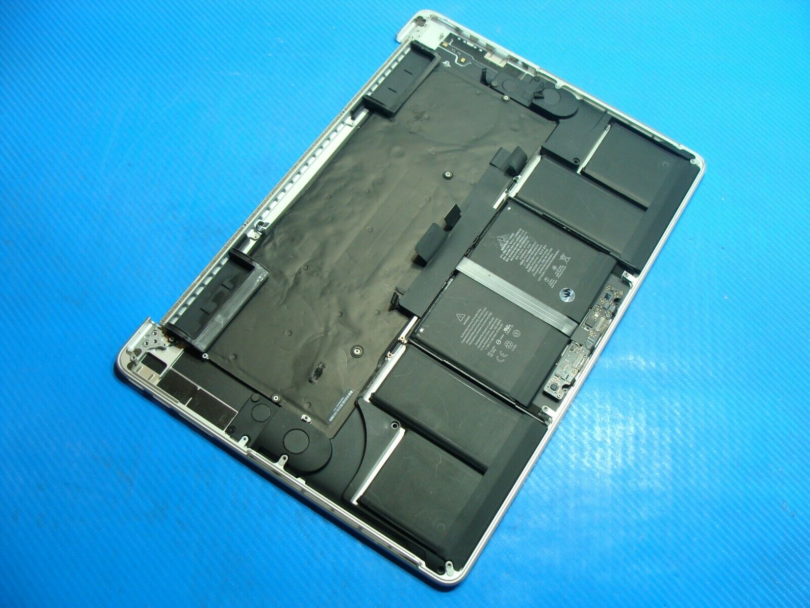 MacBook Pro A1398 15