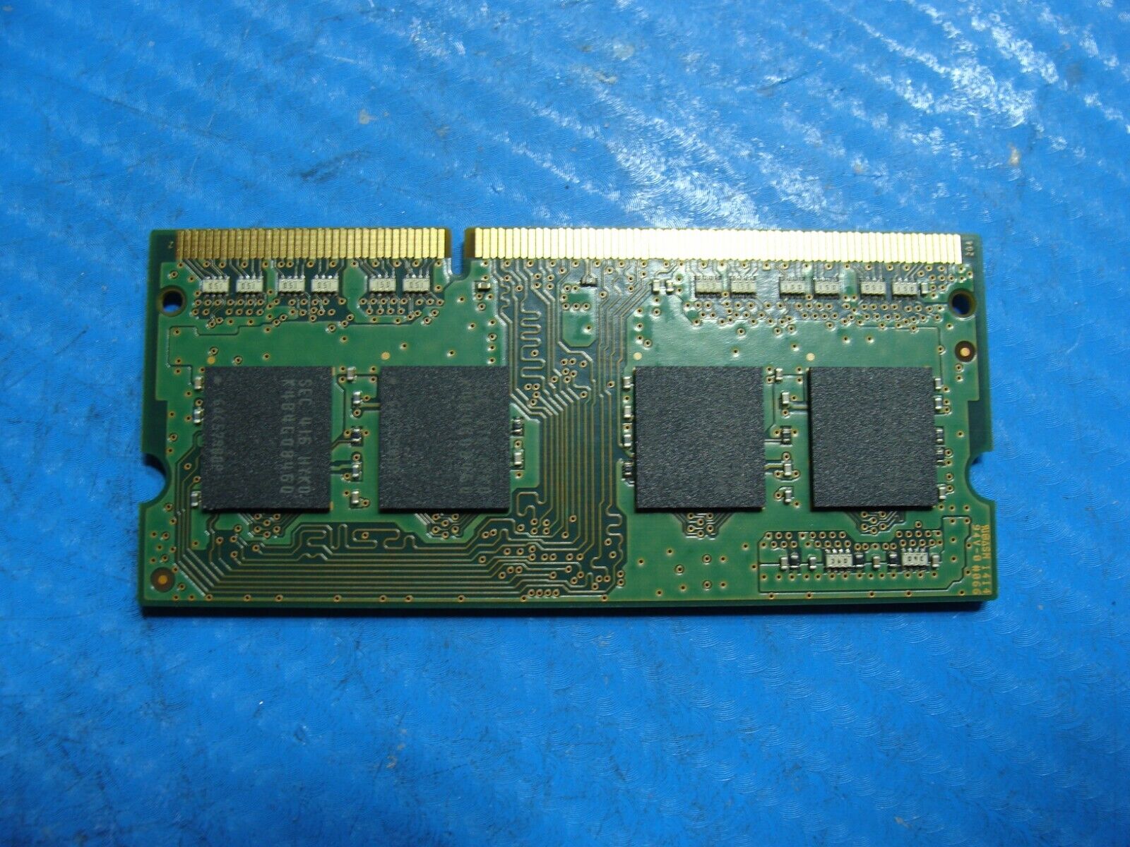 Toshiba S55t-B5273NR So-Dimm Samsung 4Gb Memory PC3L-12800S M471B5173QH0-YK0