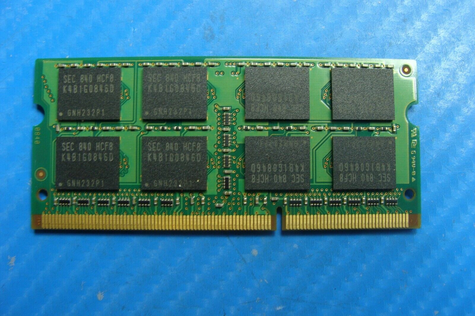 Apple A1278 Samsung 2Gb 2Rx8 Memory Ram So-Dimm pc3-8500s m471b5673dh1-cf8 