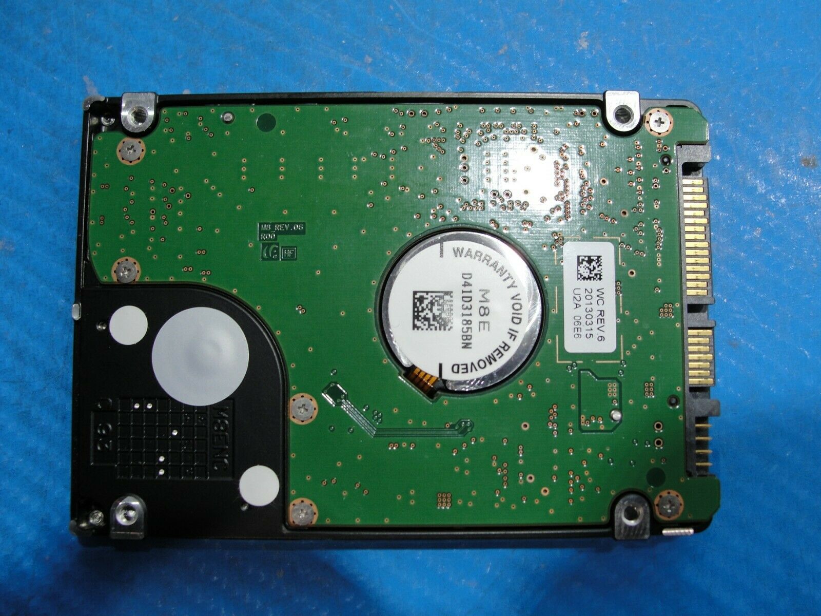 Lenovo IdeaPad Y400 14