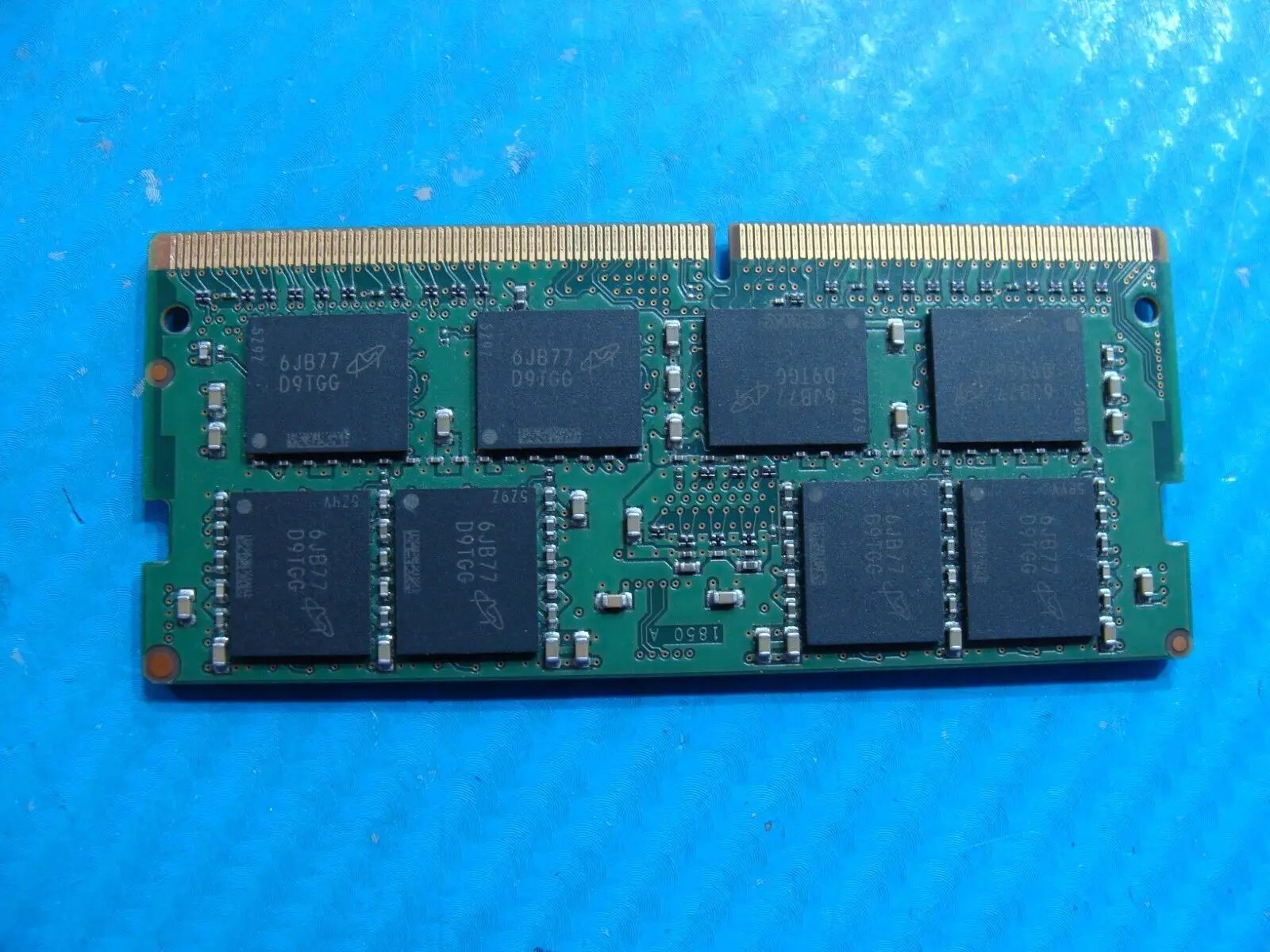 Dell 7480 Micron 8GB 2Rx8 PC4-2133P Memory RAM SO-DIMM MTA16ATF1G64HZ-2G1B1