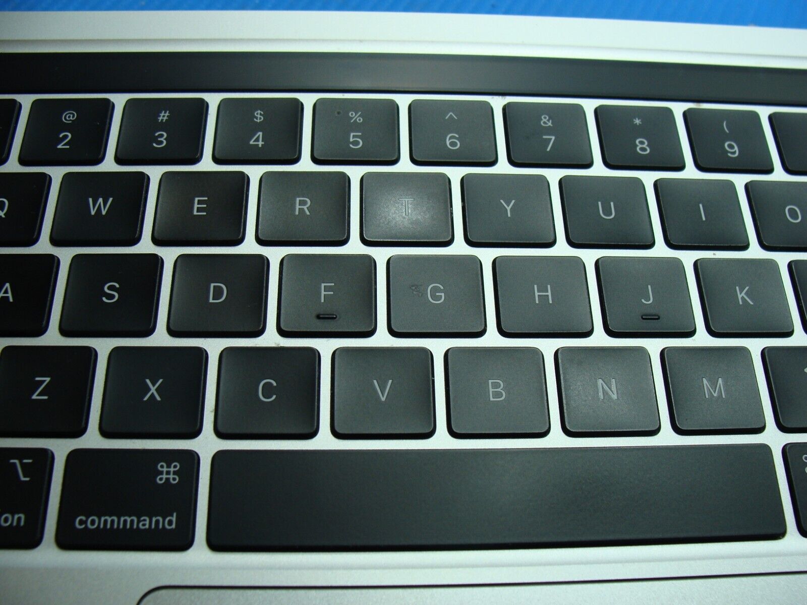 MacBook Pro A2289 2020 MXK62LL/A 13