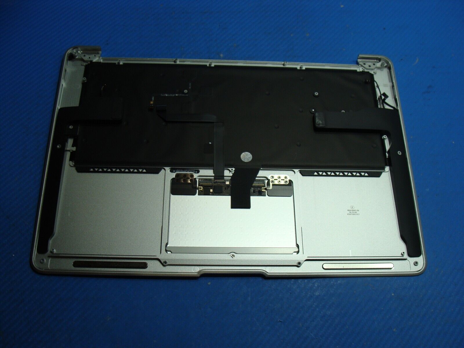 MacBook Air A1466 2015 MJVE2LL MJVG2LL Top Case w/TrackPad BL Keyboard 661-7480