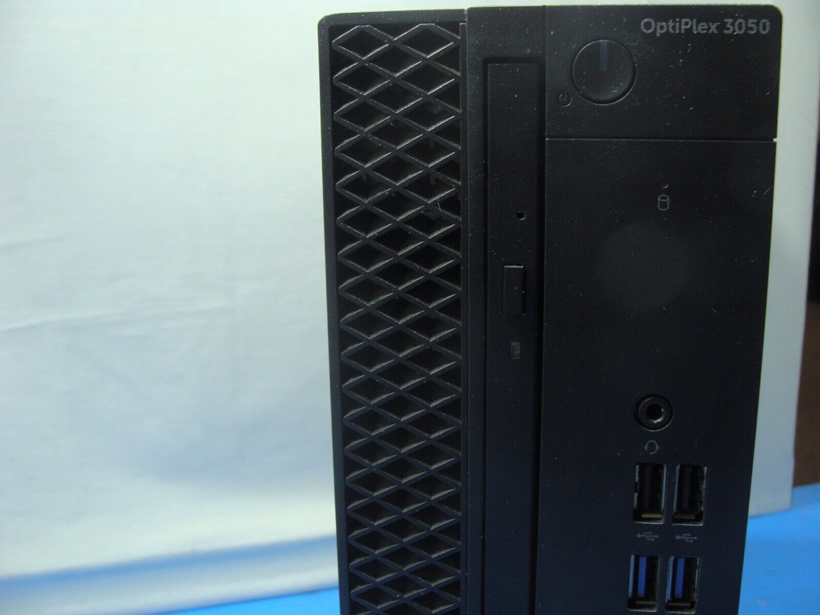 Grab Powerful Dell Optiplex 3050 SFF i3-7100 3.9GHz 8GB DDR4 512GB HDD Win11 Pro