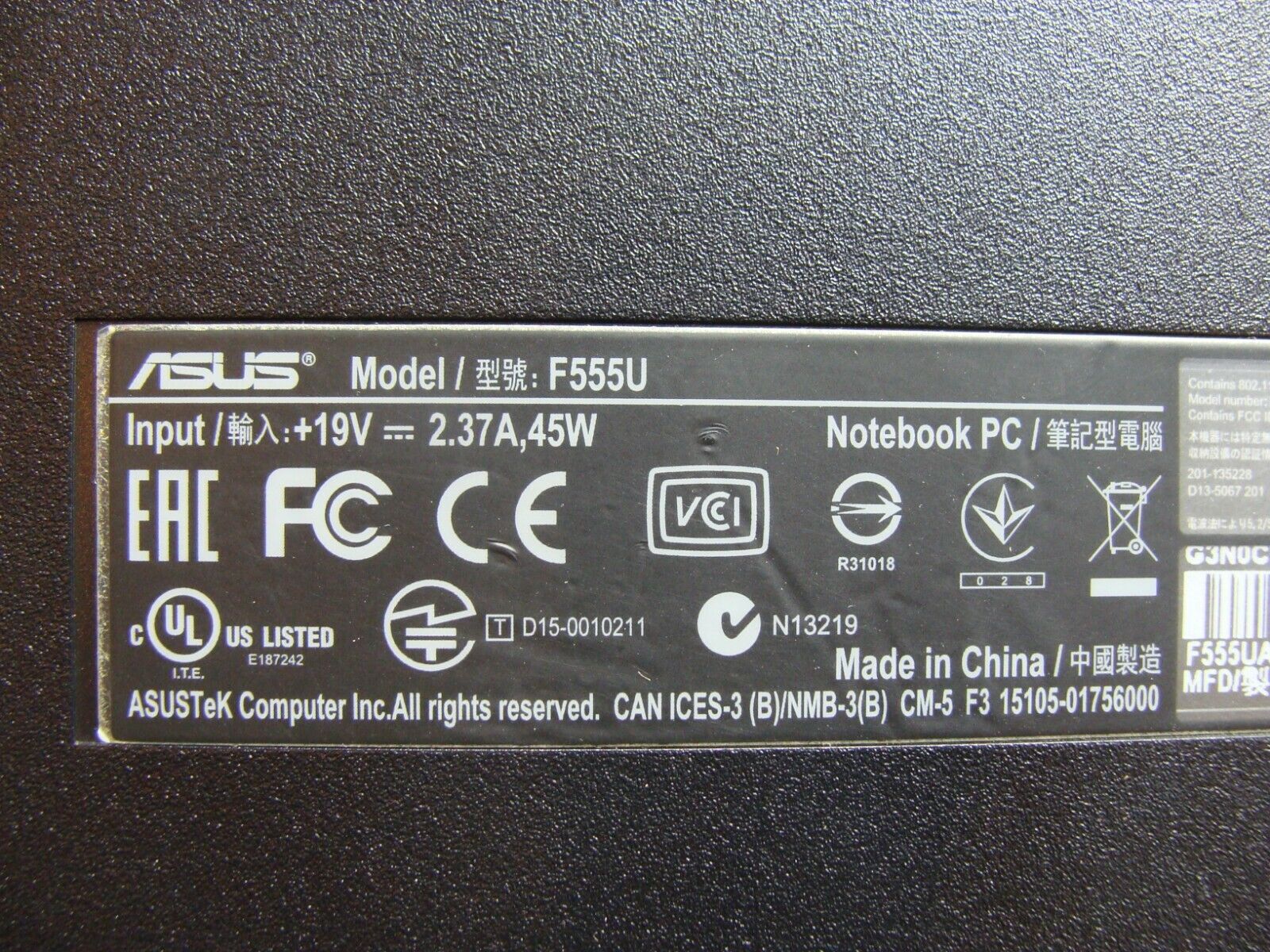 Asus F555UA-EH71 15.6