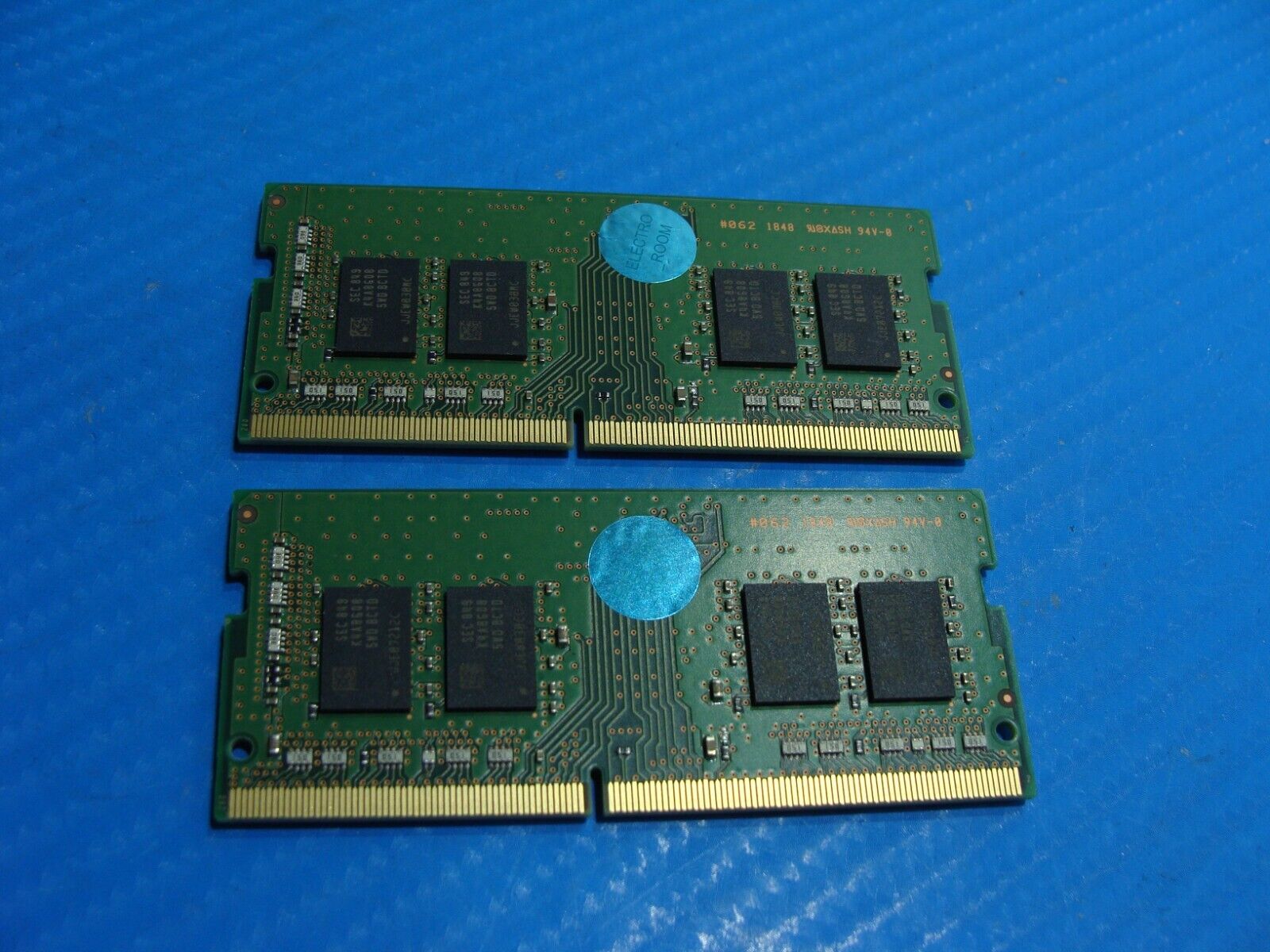 Dell 15 9570 Samsung 16GB (2x8GB) PC4-2666V Memory RAM SO-DIMM M471A1K43DB1-CTD