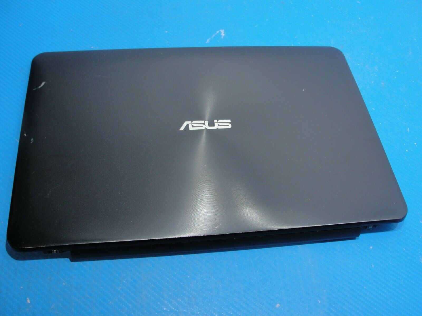 Asus 15.6