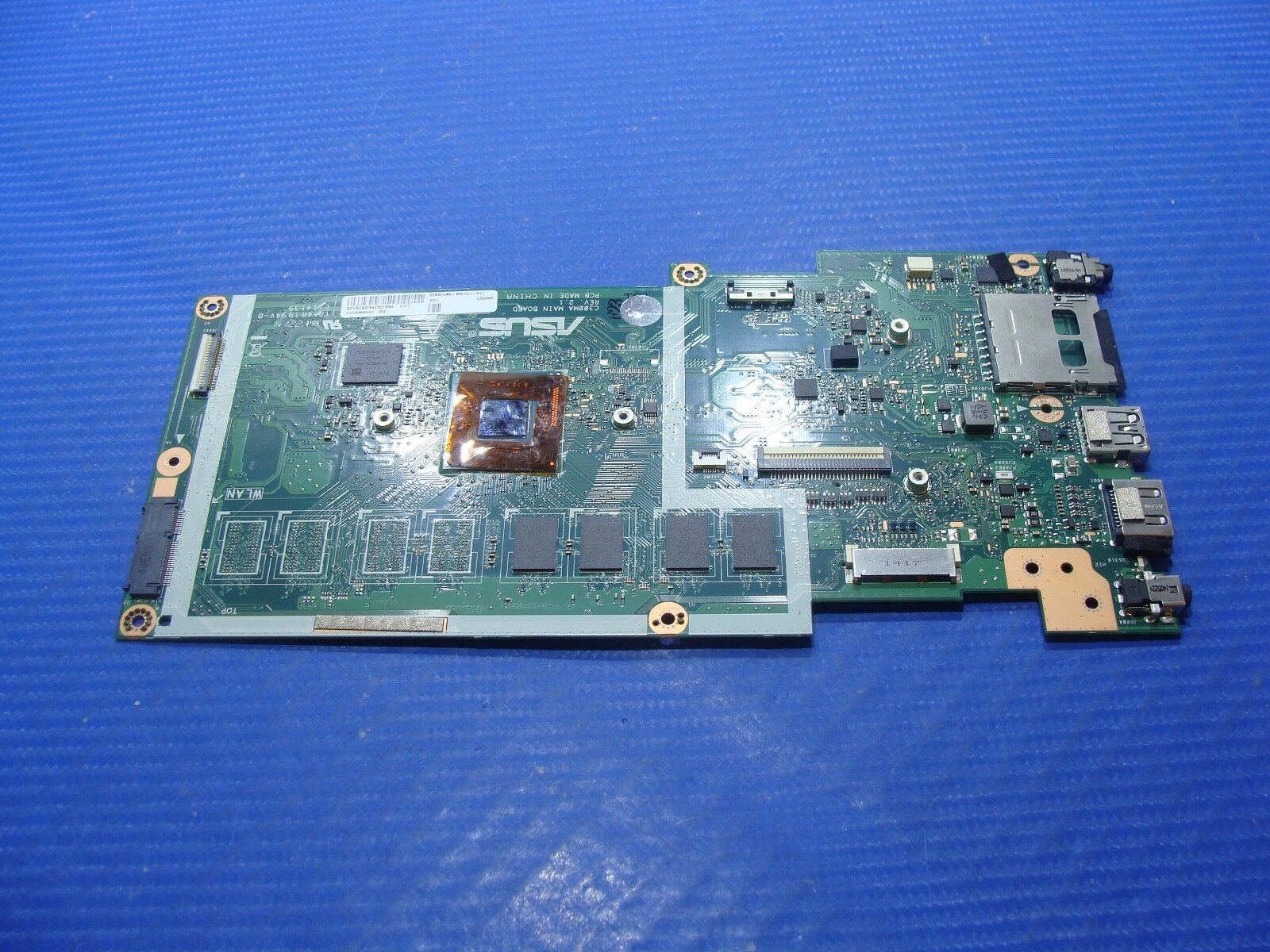 Asus C300M 13.3