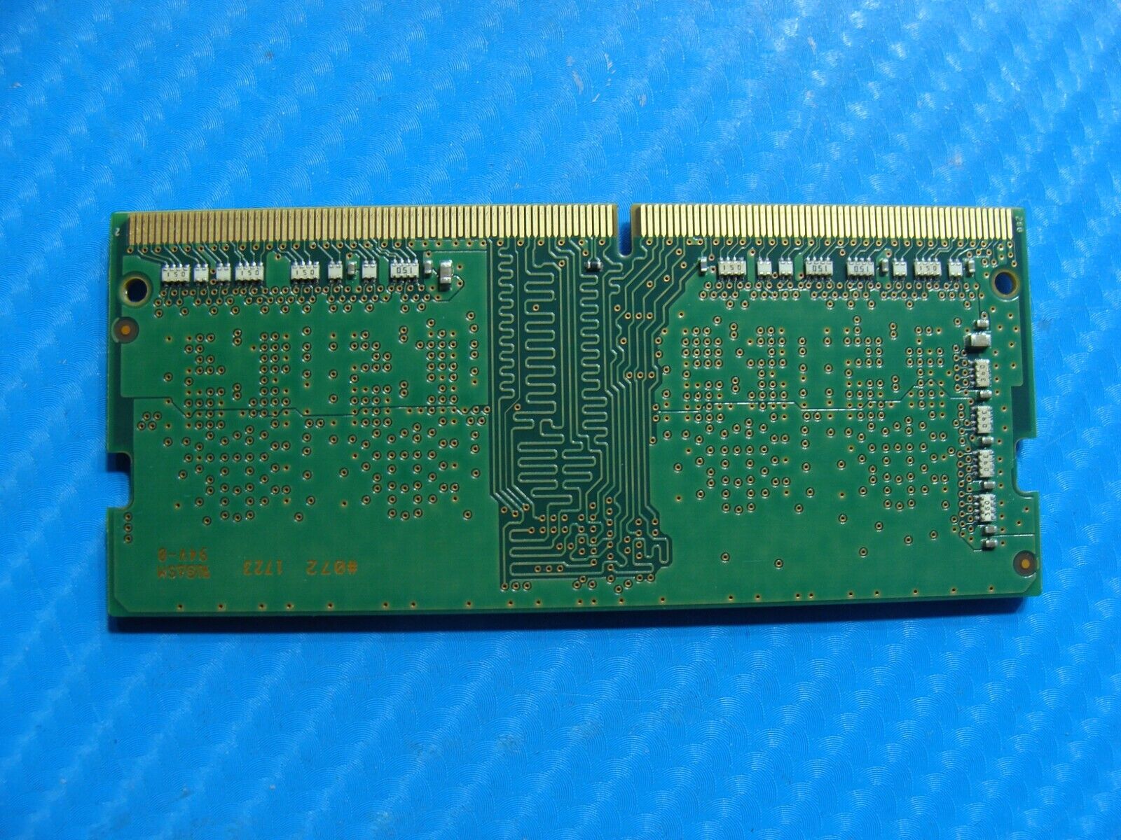 Dell 5580 Samsung 4GB 1Rx16 PC4-2400T Memory RAM SO-DIMM M471A5244CB0-CRC