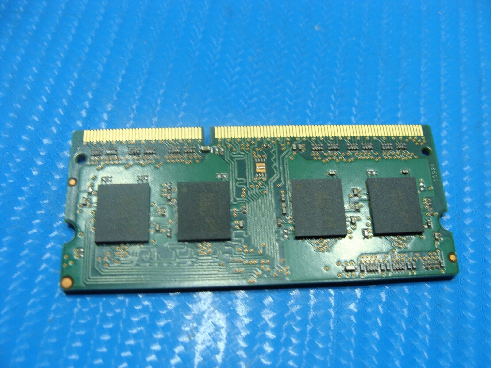 Dell 13 5378 Micron 4GB 1Rx8 PC3L-12800S Memory RAM SO-DIMM MT8KTF51264HZ-1G6E1