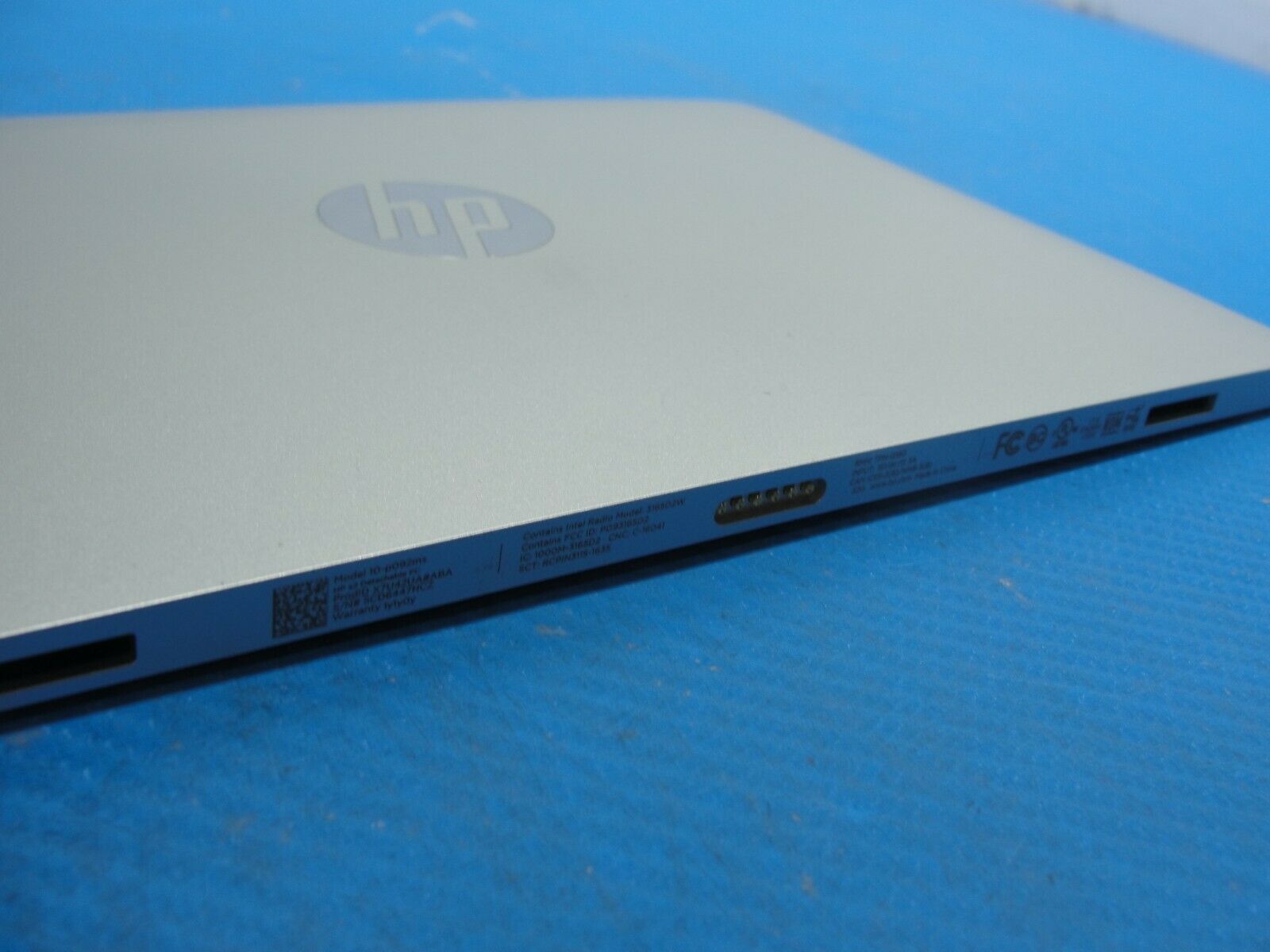 HP Notebook x2 Detachable 10-p092ms 10.1