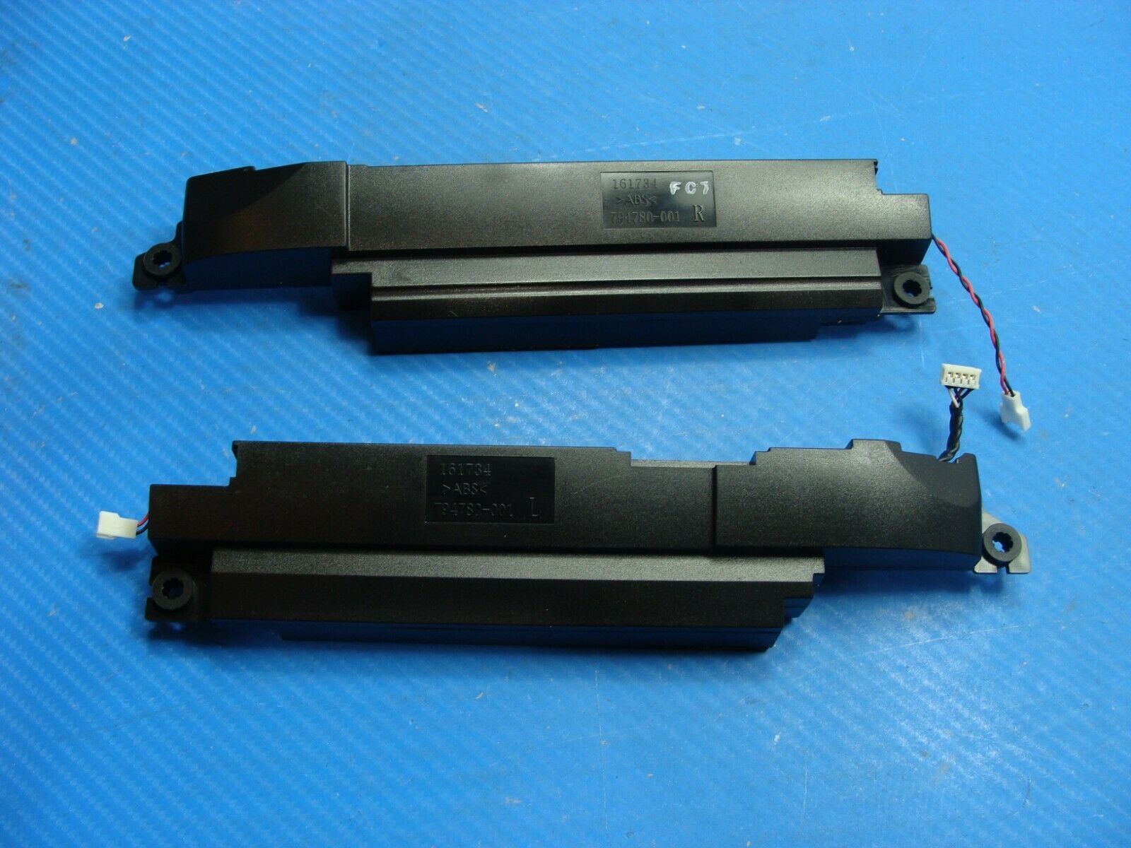 HP 23-r110 Genuine Desktop Left & Right Speaker Set 794780-001 