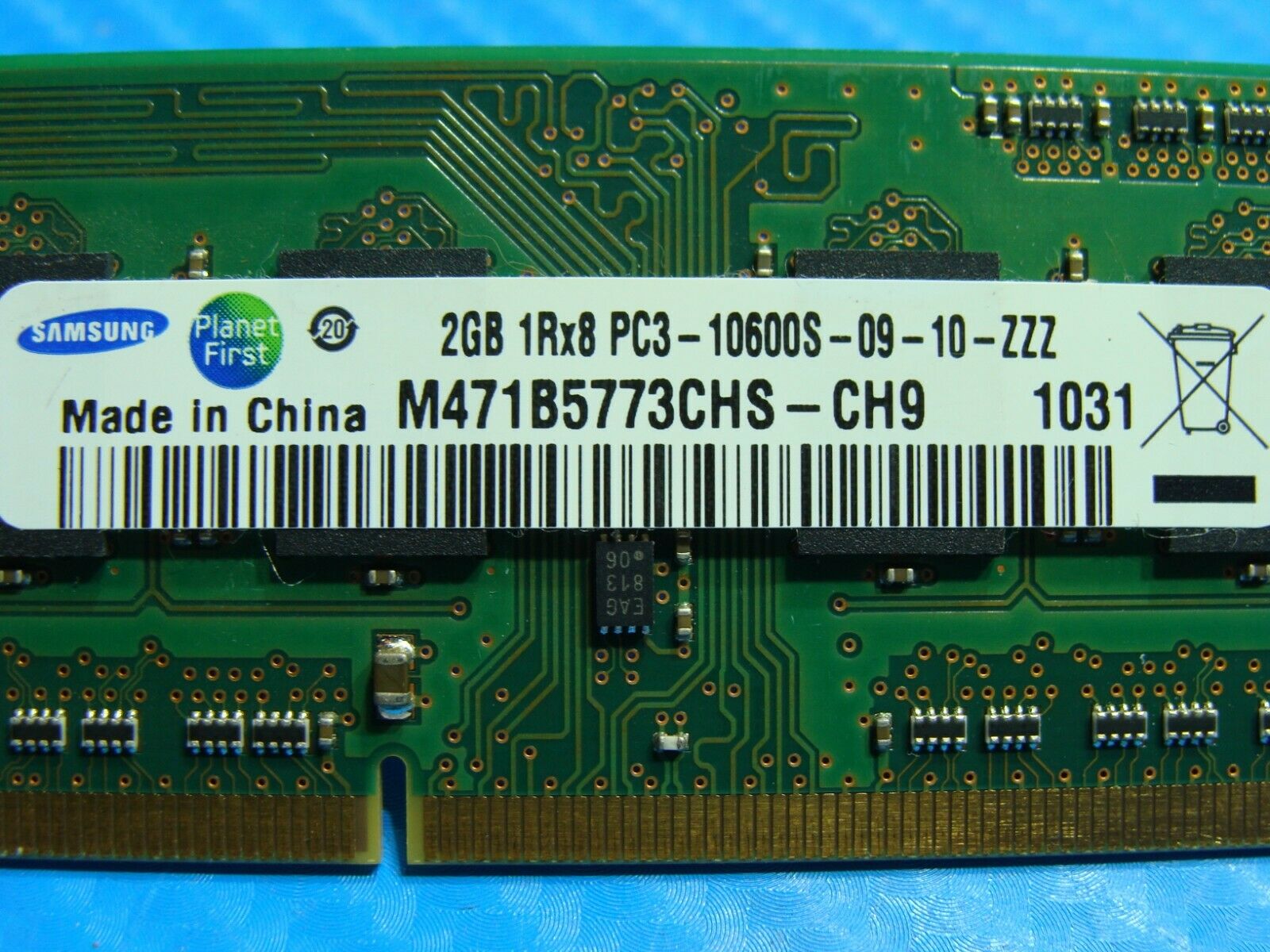 Toshiba S55t-A5334 Samsung 2GB PC3-10600S SO-DIMM Memory RAM M471B5773CHS-CH9 Samsung