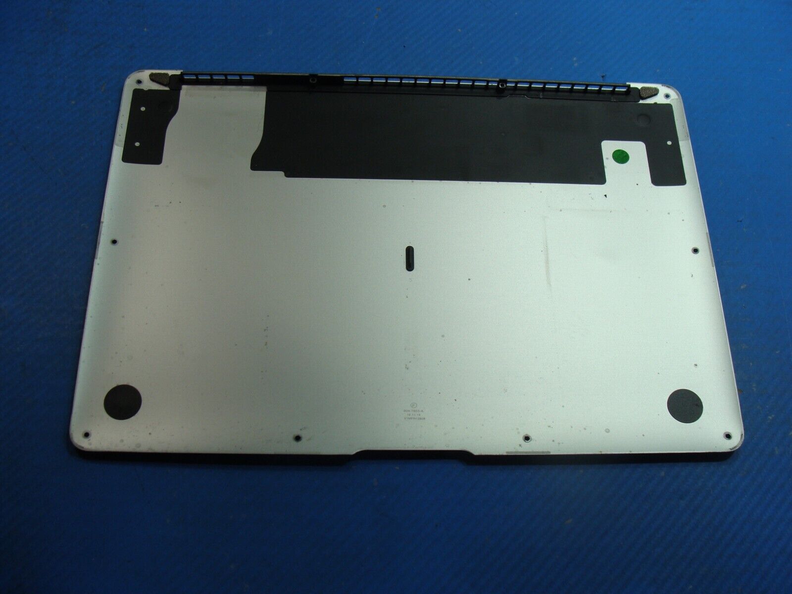 MacBook Air 13 A1466 Early 2015 MJVE2LL/A MJVG2LL/A OEM Bottom Case 923-00505