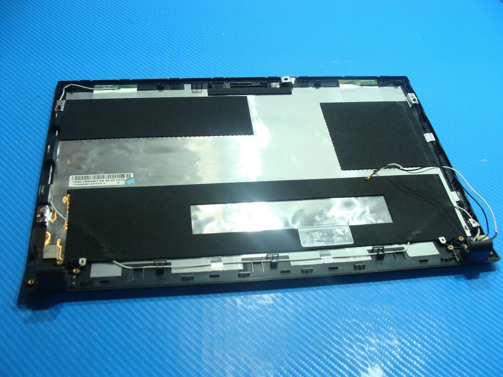 Asus P42F-XD1B 14