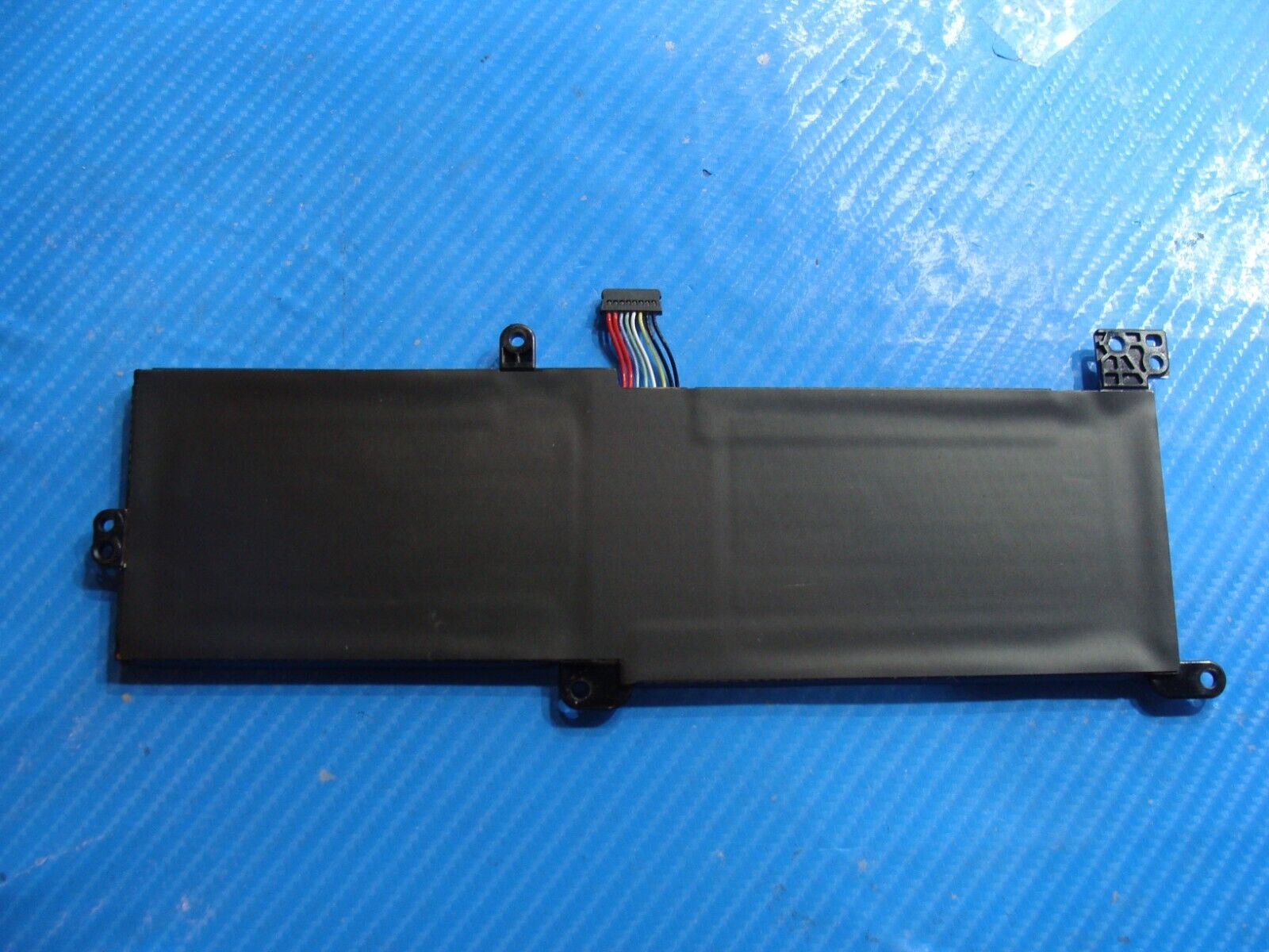 Lenovo IdeaPad 17.3” 330-17IKB Battery 7.5V 30Wh 3895mAh L16M2PB1 5B10M86148