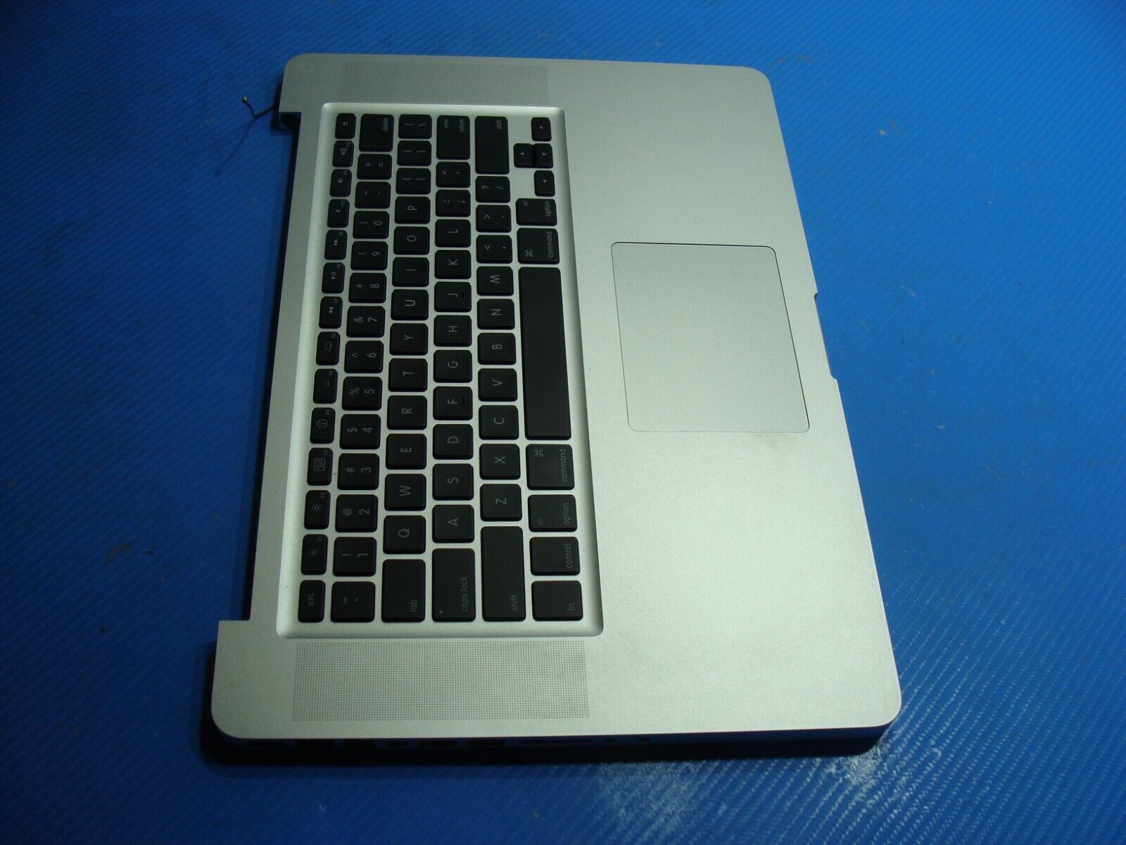 MacBook Pro 15” A1286 Early 2010 MC373LL/A Top Case w/Trackpad Keyboard 661-5481