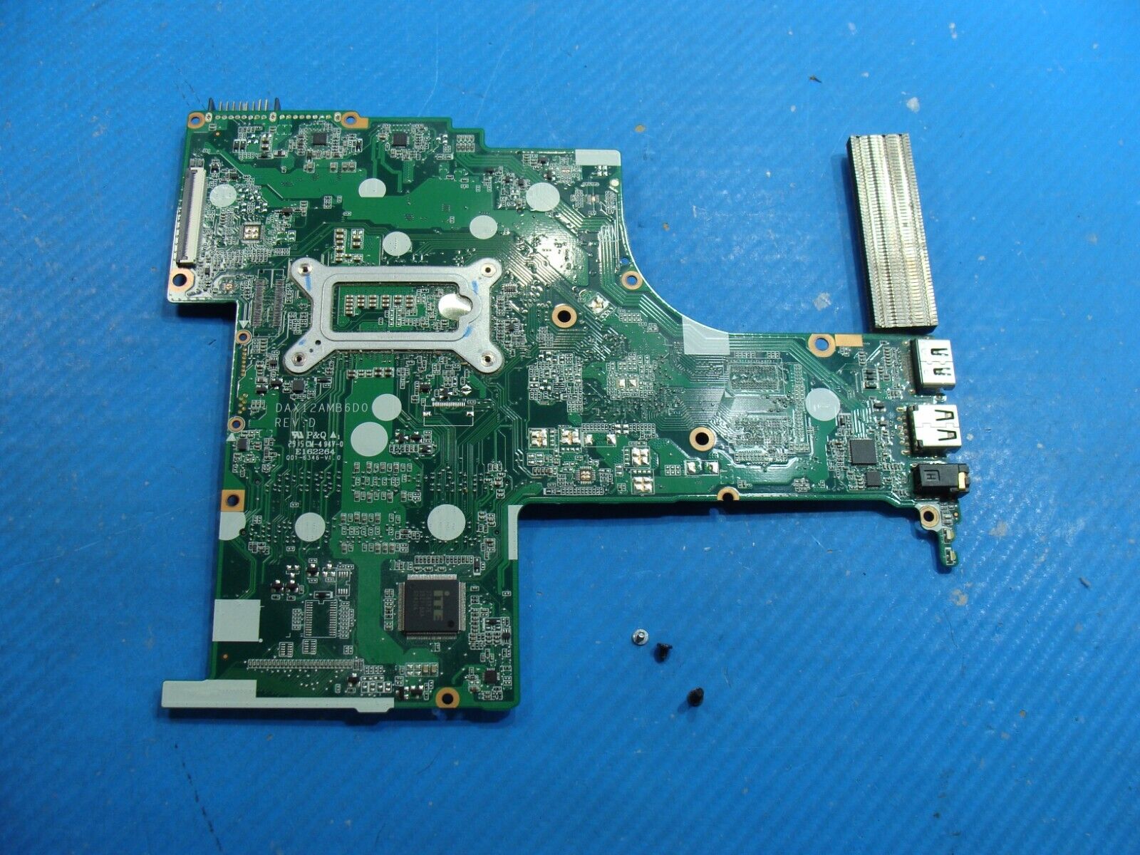 HP Pavilion 15-ab277cl 15.6