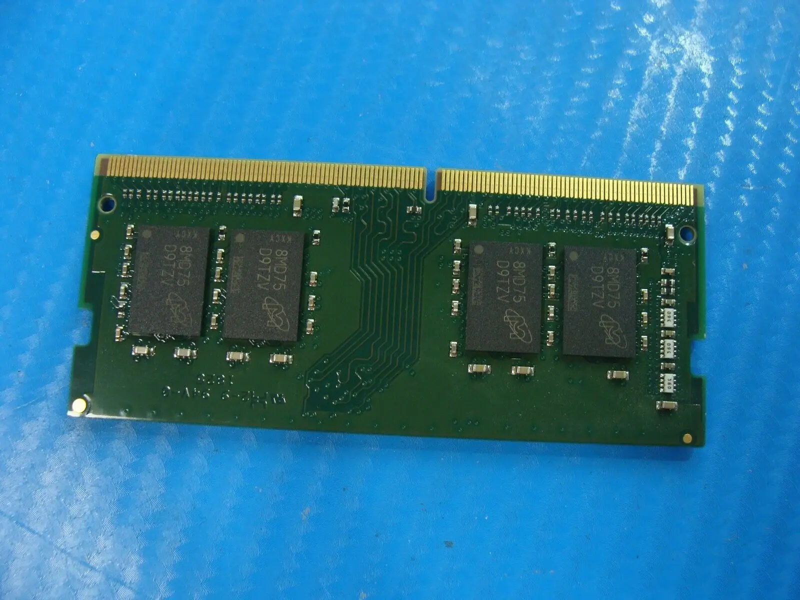 Dell 3390 So-Dimm Kingston 8GB 1Rx8 Memory RAM PC4-2400T KMKYF9-MID