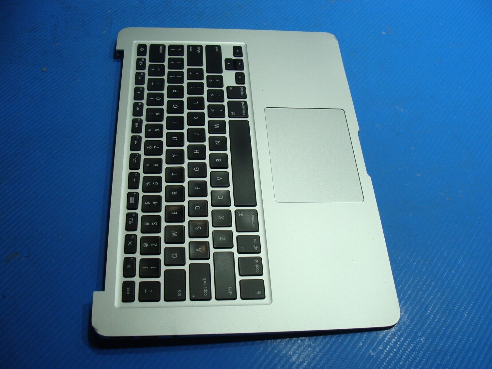 MacBook Air A1466 2015 MJVE2LL/A 13