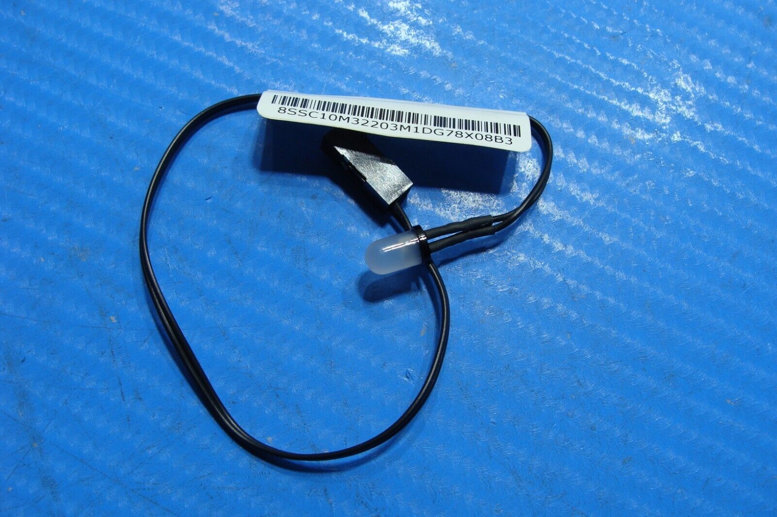 Lenovo ThinkCentre M710s Genuine Desktop Red Logo LED Cable 00XL207