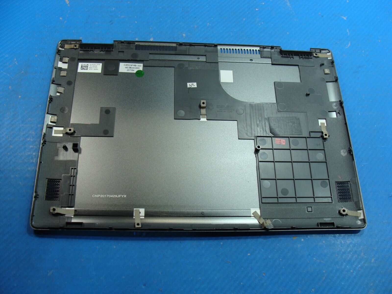 Dell Latitude 3379 13.3