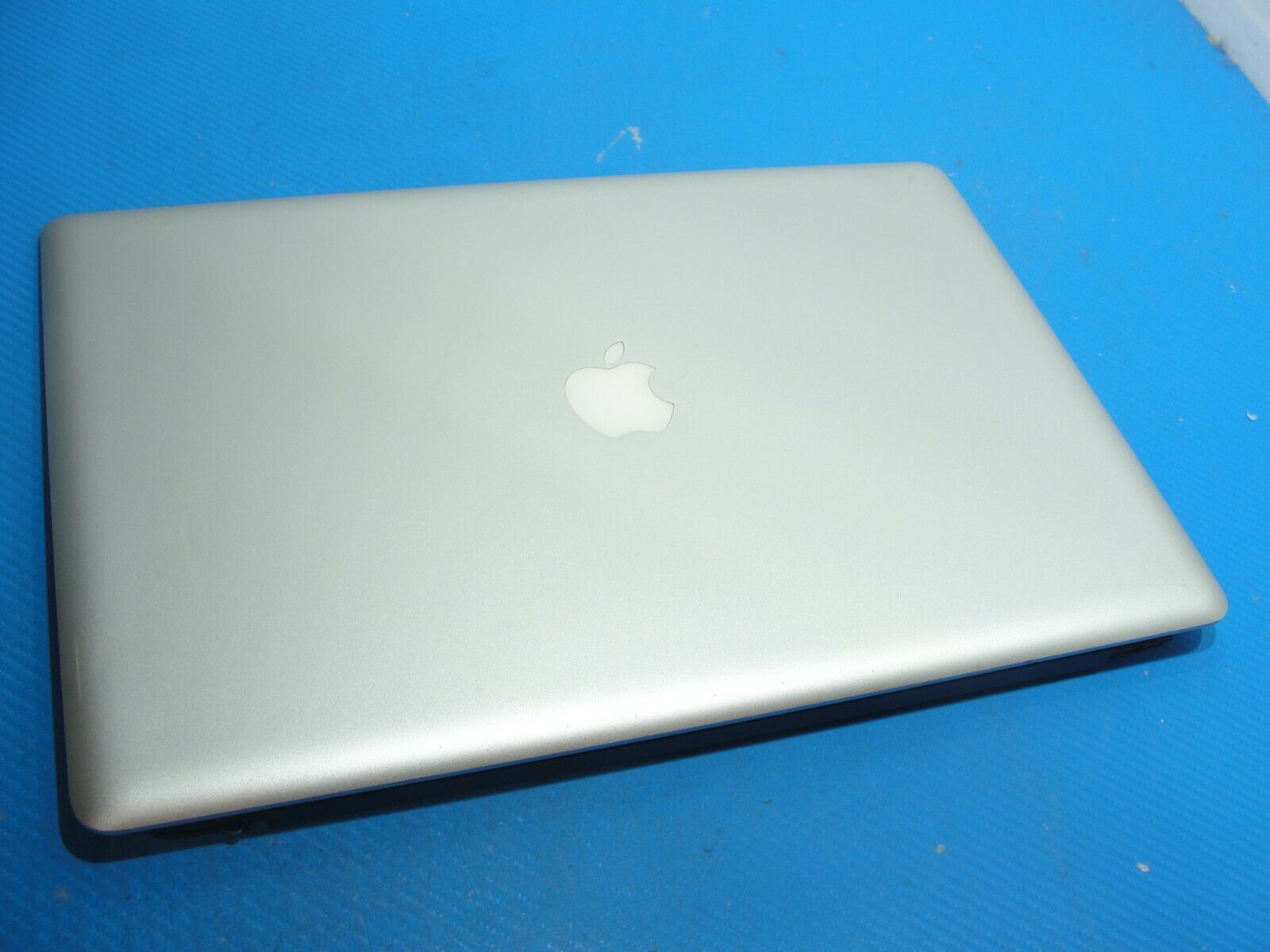 MacBook Pro A1297 MC226LL/A Mid 2009 17