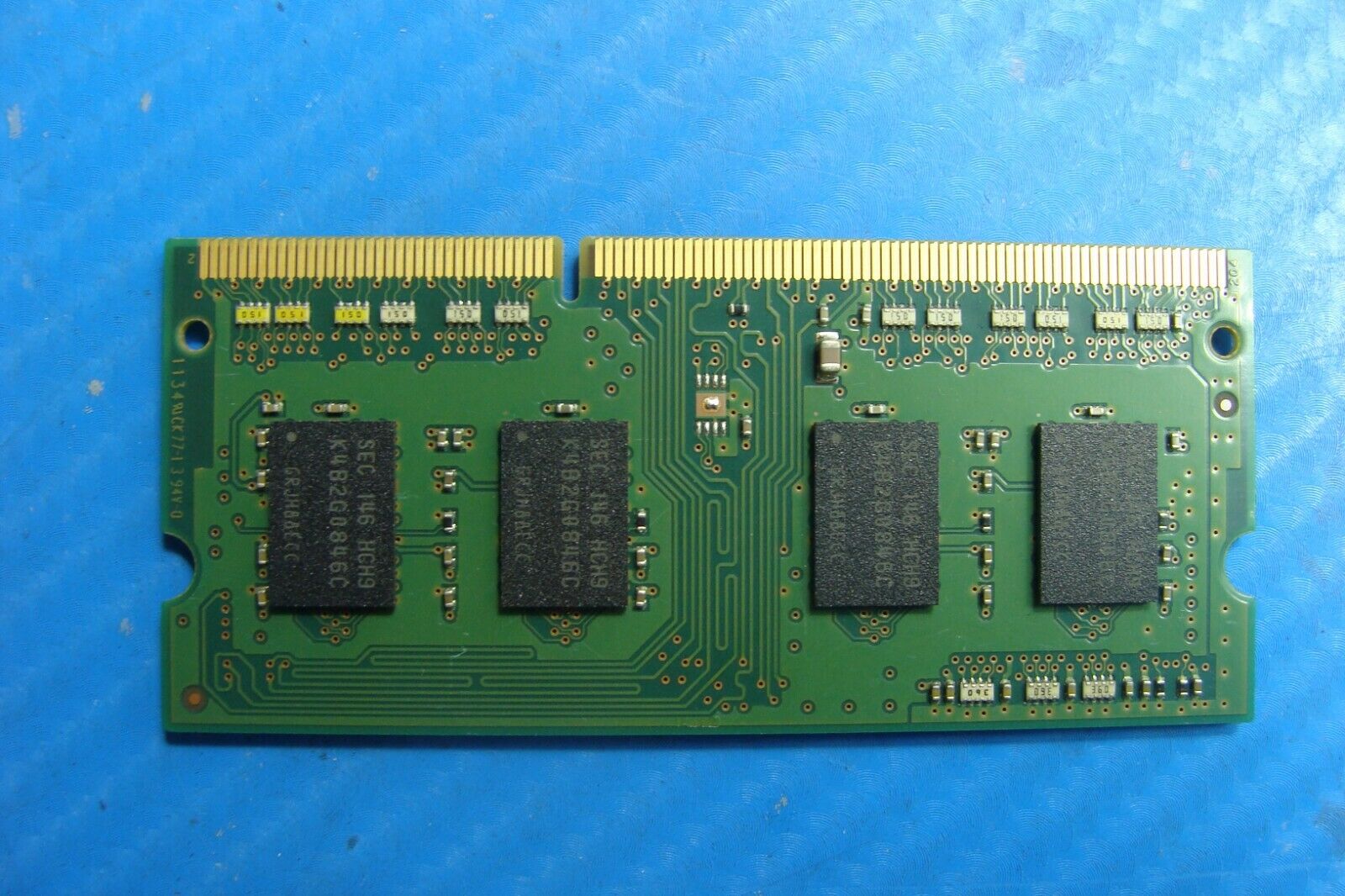 Samsung NP700Z5A-S04US Samsung 2GB 1rx8 Memory RAM SO-DIMM m471b5773chs-ch9 