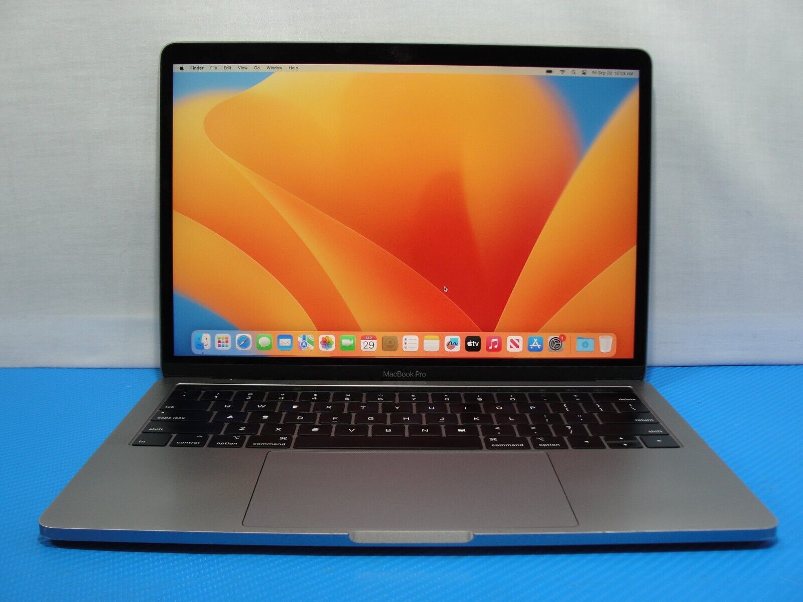 APPLE MACBOOK PRO 13