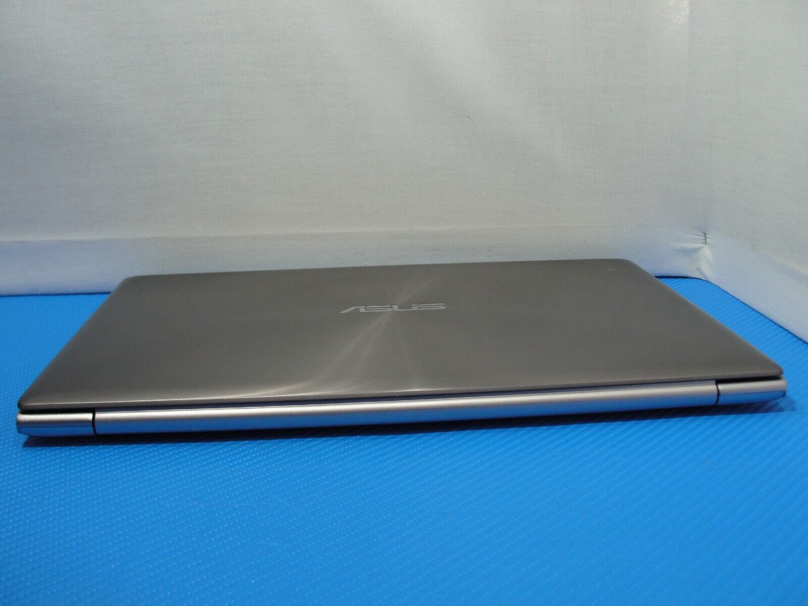 ASUS ZenBook 13.3