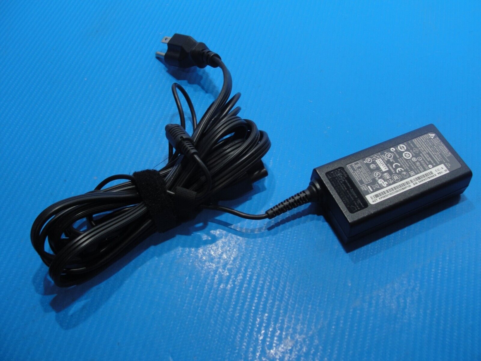Genuine Delta Electronics Power Adapter Charger 19V 3.42A 65W ADP-65VHD