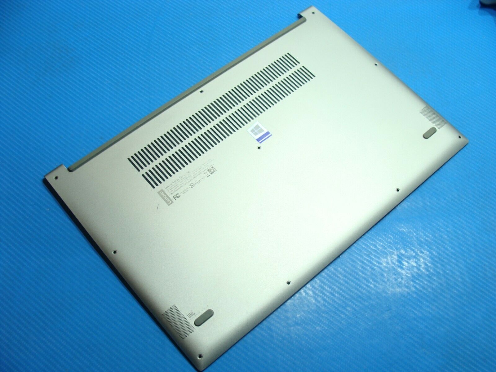 Lenovo Yoga 730-15IKB 81CU 15.6