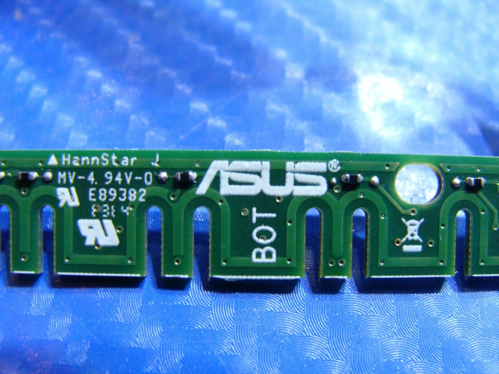 Asus S300CA-BBI5T01 13.3