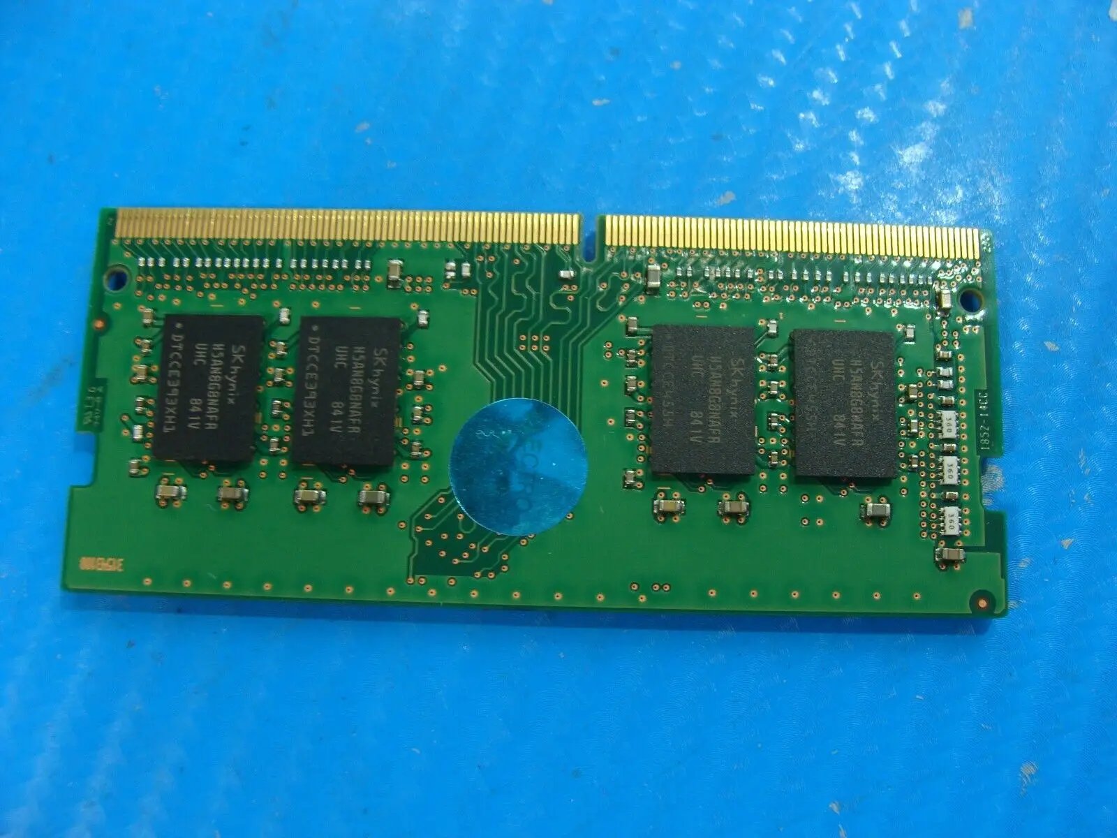 Dell 7290 SK Hynix 8GB 1Rx8 PC4-2400T Memory RAM SO-DIMM HMA81GS6AFR8N-UH